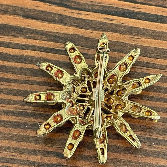 Vintage Starburst MCM Rhinestone Crystal Gold-Tone Large Brooch Pin Red Orange - Picture 2 of 6